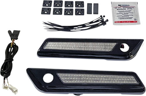 CUSTOM DYNAMICS Latch Light - Saddlebag - Smoke - Black CD-SBL-BCM-SB