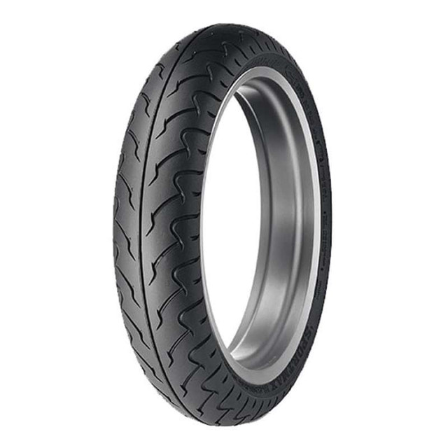 Dunlop D207 Rear Tire - 180/55ZR18 M/C (74W) TL for Harley-Davidson V-Rod and Street Rod