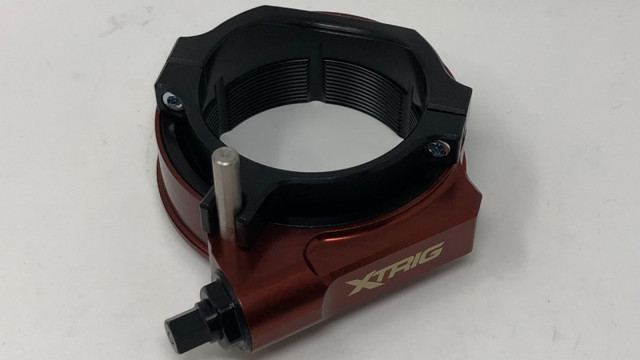 XTrig Shock Pre-Load Adjuster for Honda CRF 250 R (2018-2021) and CRF 450 R (2017-2018) - Red