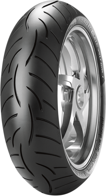 METZELER Roadtec Z8 Interact Rear Tire 180/55ZR17 for Optimal Wet and Dry Performance