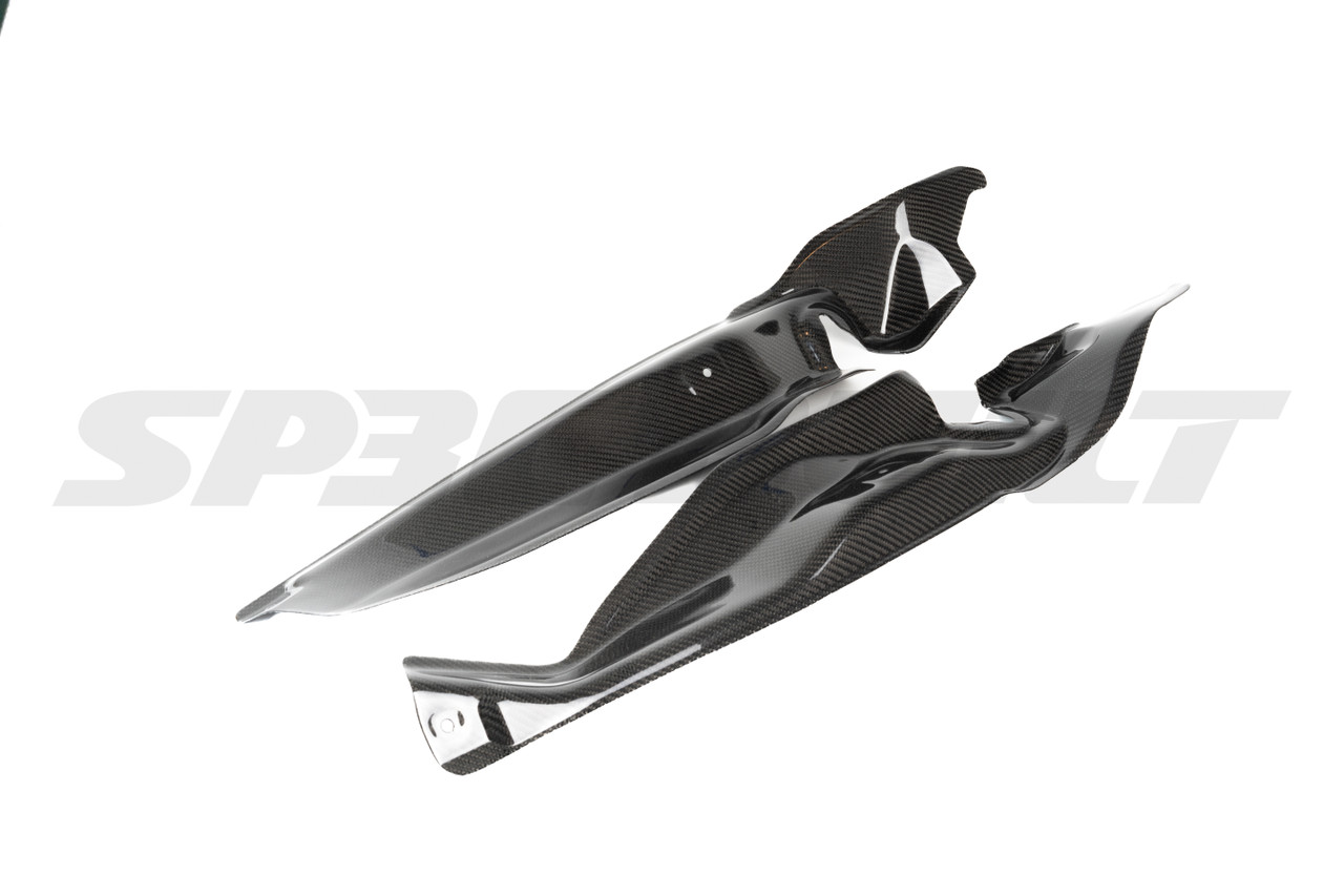 WRX フェンダーシュラウド カーボン