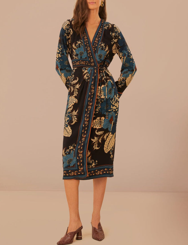 blossom tapestry black midi dress FARM RIO WRAP COLOR:Black Calf A dress made to shootmodel: lena A-line Black Elegant Modest