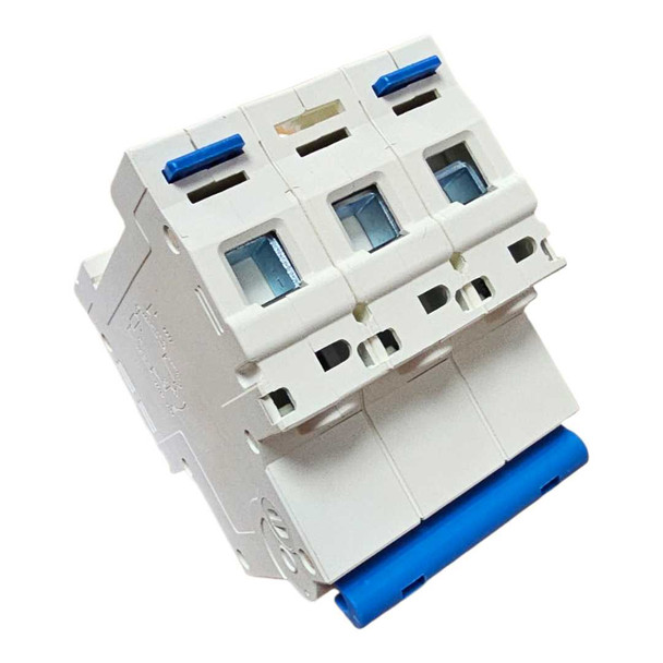 Three-Phase 3-Way Switch C16 16 Amp MCB Breaker