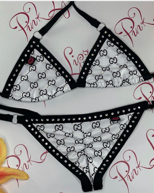 Swarovski Pinklips Costume