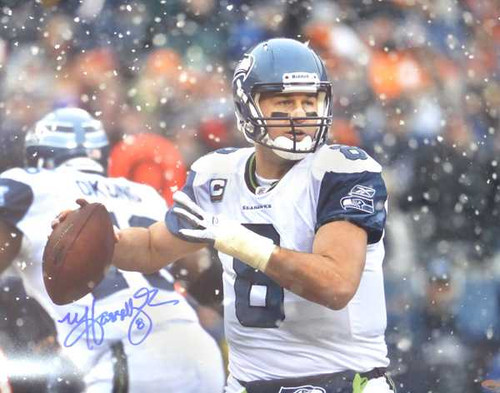 Matt Hasselbeck Autographed Seattle Seahawks 16x20 Photo MCS Holo Stock #111401