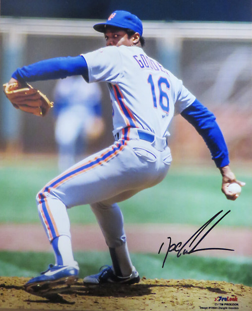 New York Mets Dwight Gooden Autographed 16 x 20 - Carls Cards & Collectibles