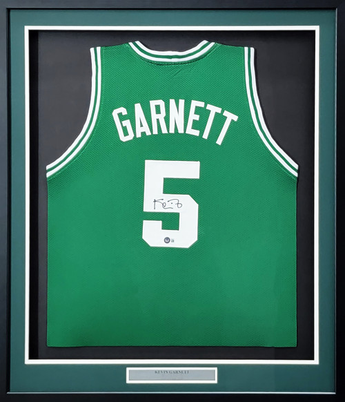 Boston Celtics Bill Russell Autographed Framed Green Jersey Beckett BAS QR  Stock #210988 - Mill Creek Sports