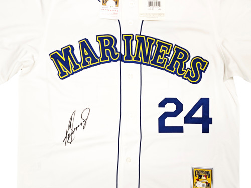Seattle Mariners Ken Griffey Jr. Autographed Red Authentic Mitchell & Ness  1997 All Star Game Jersey Size L Jackie Robinson Patch Beckett BAS Witness