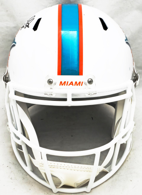 De'Von Achane Autographed Miami Dolphins White Full Size Speed Helmet Beckett BAS Witness Stock #221537