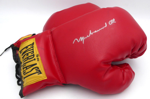 Muhammad Ali Autographed Red Everlast Boxing Gloves PSA/DNA #AM09646