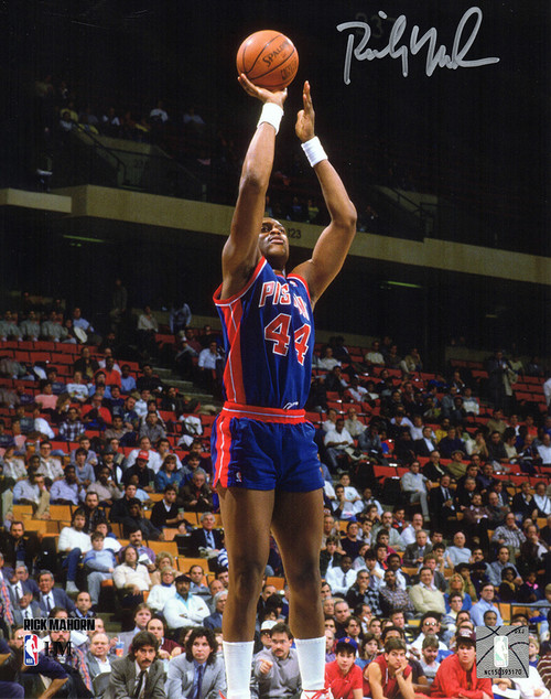 Rick Mahorn Signed Detroit Pistons Jump Shot 8x10 Photo - Schwartz Authenticated