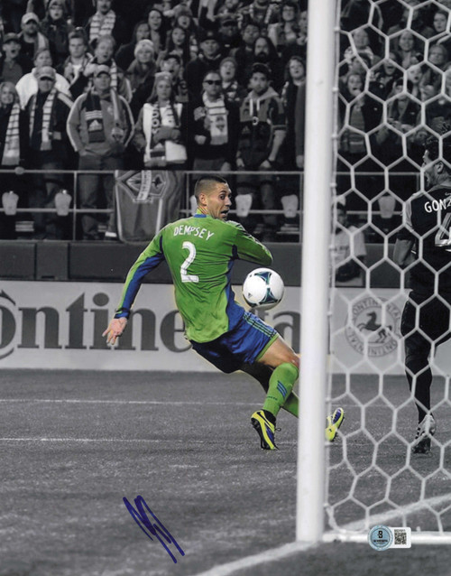 Clint Dempsey Autographed 11x14 Photo Seattle Sounders Beckett BAS QR #BS31911