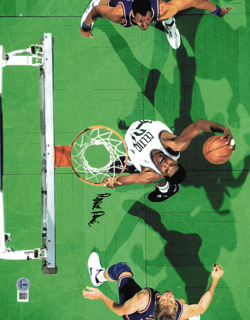Robert Parish Autographed 11x14 Photo Boston Celtics Beckett BAS QR #SB30672