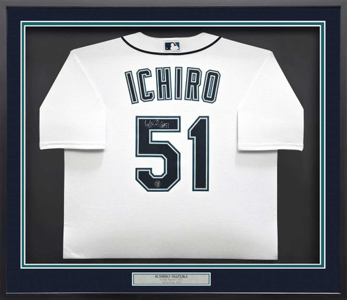 Ichiro Suzuki Authentic Hand Signed Autographed Memorabilia