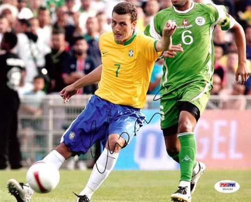 Elano Autographed 8x10 Photo Brazil PSA/DNA