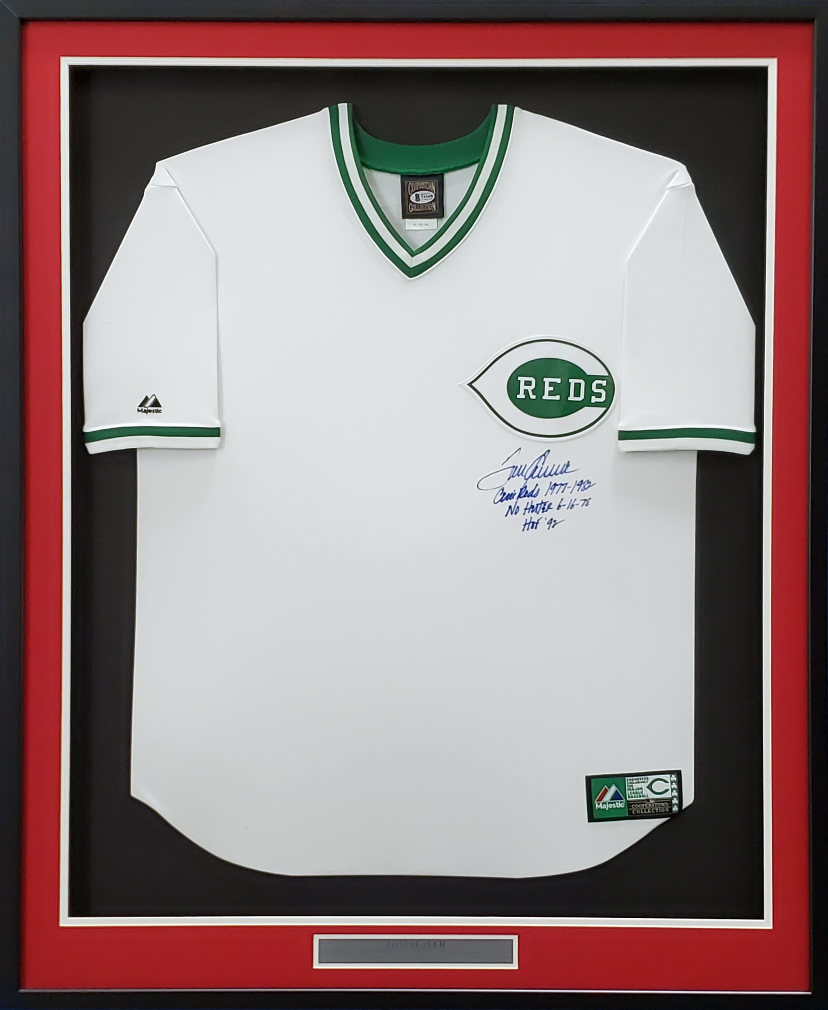 Johnny Bench Autographed HOF 89 & Framed White Reds Jersey