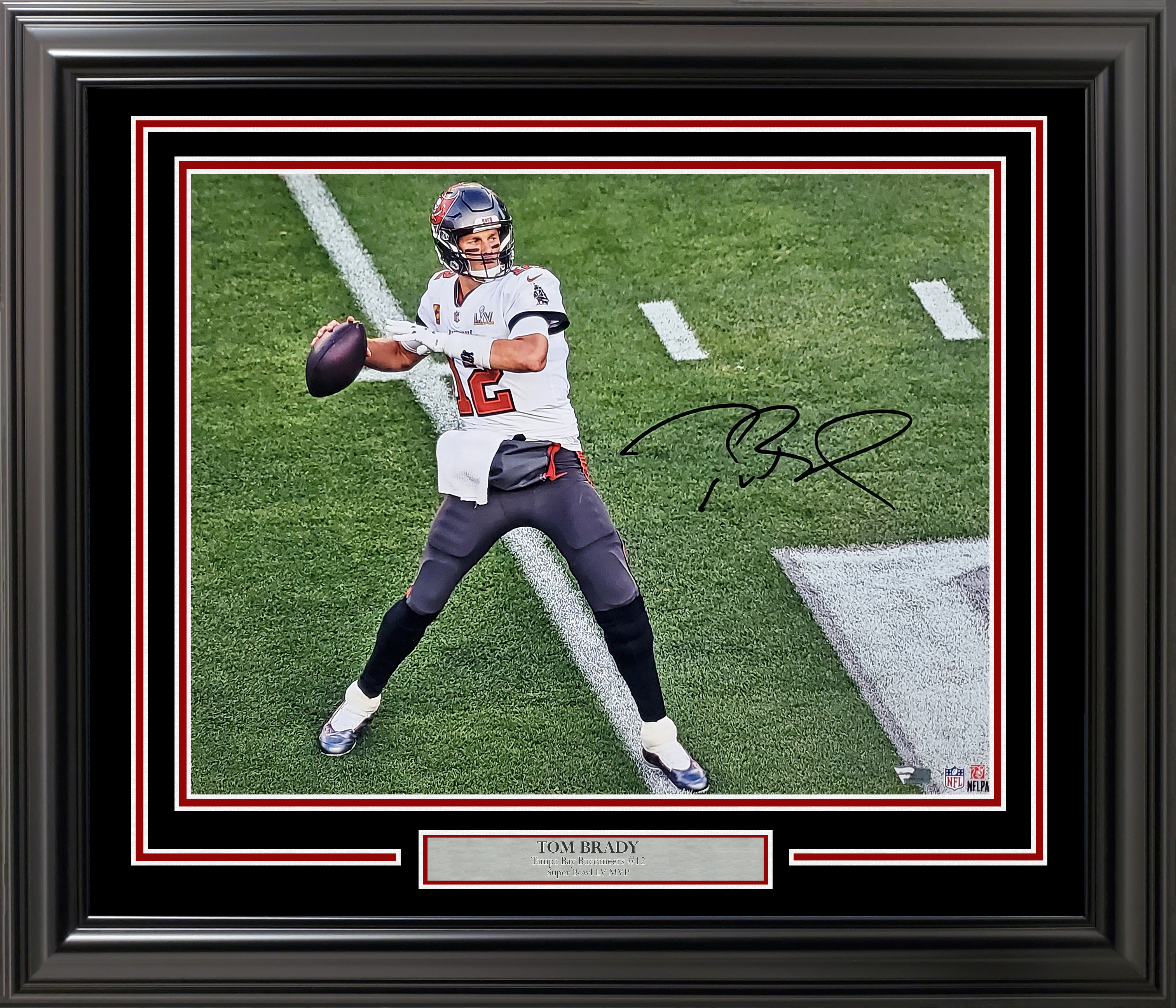 Tom Brady Autographed Framed 16x20 Photo Tampa Bay Buccaneers Super Bowl LV  Fanatics Holo