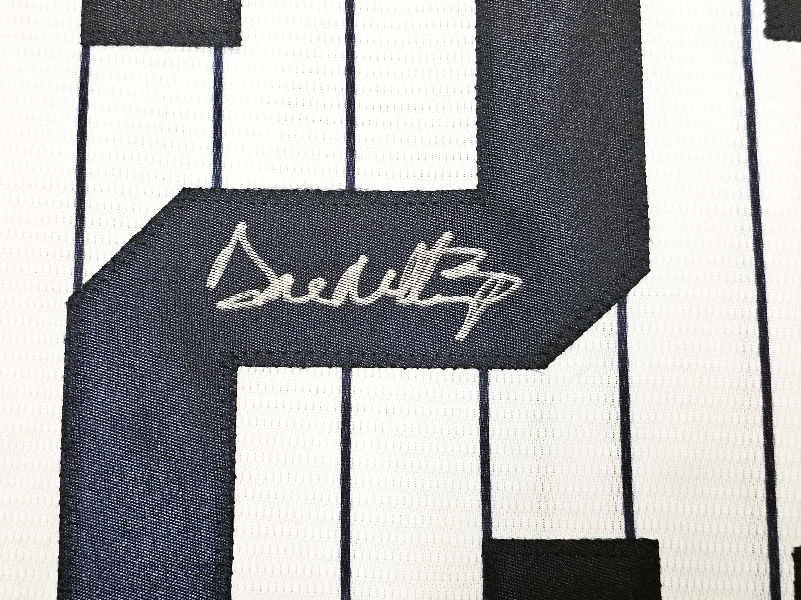 New York Yankees Don Mattingly Autographed White Pinstripe Nike Jersey Size  L Hit Man JSA Stock #217970