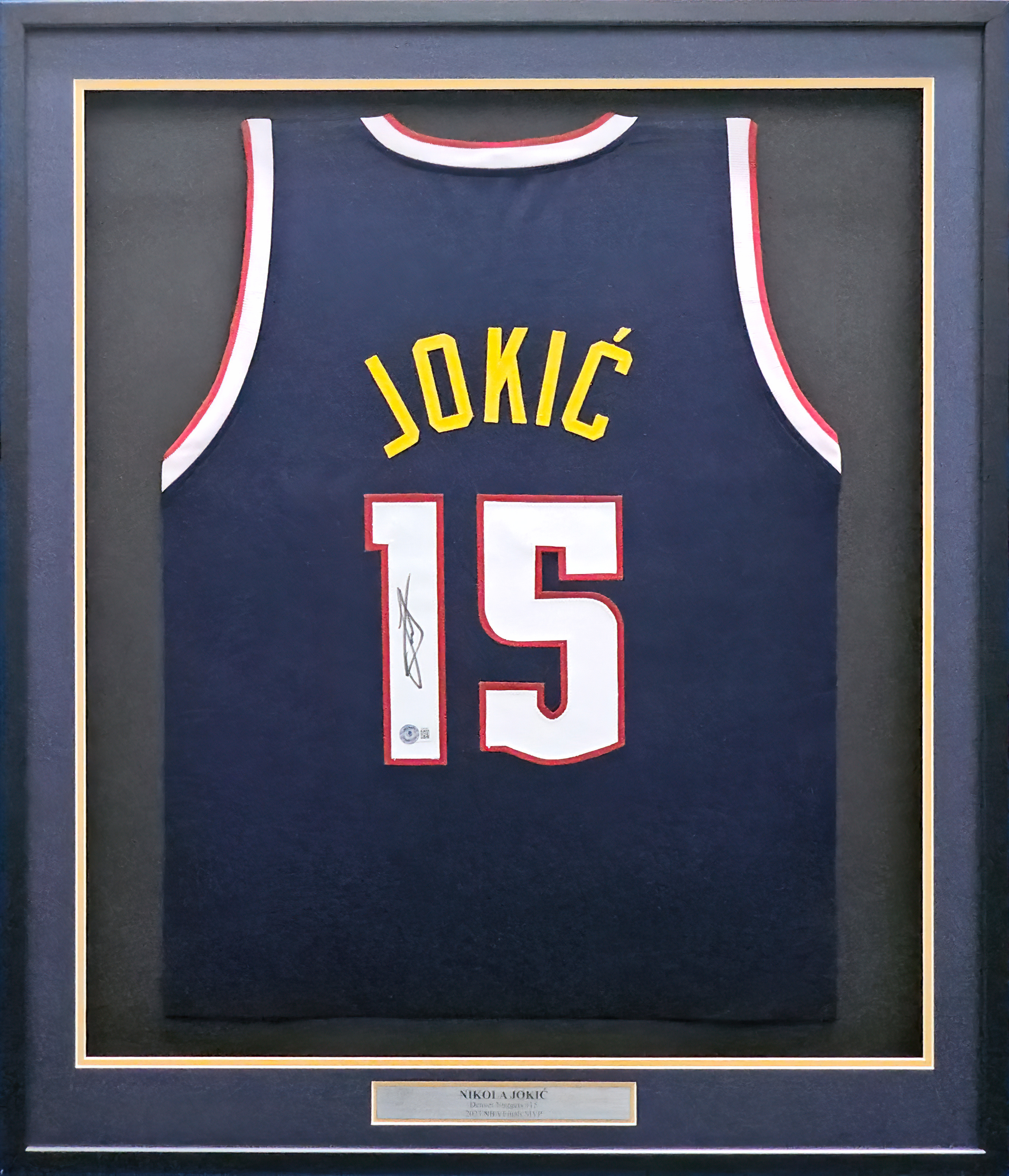 Nikola Jokic Autographed Denver Nuggets Nike Silver Jersey Beckett