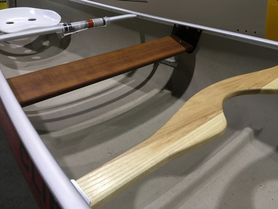 Kneeling Thwart Installed | Western Canoe Kayak