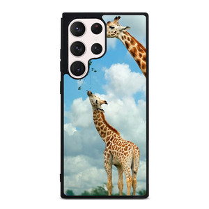 MOM AND BABY GIRAFFE EAT Samsung Galaxy S23 Ultra Case Cover MOM AND BABY GIRAFFE EAT Samsung Galaxy S23 Ultra Case Cover