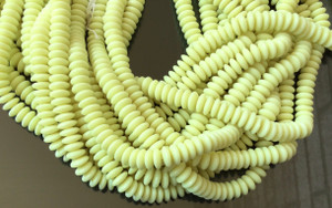 80 Vintage Czech opaque yellow Rondelle Bohemian glass beads [09021]