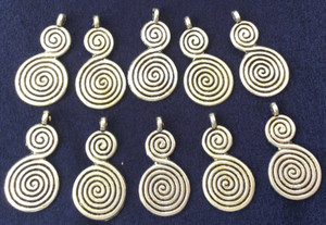 10 Pieces Tibetan Antique Silver Niello Berber Spriral Pendant -Beads 10 Pieces Tibetan Antique Silver Niello Berber Spriral Pendant -Beads