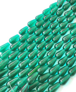 24 Fine Vintage Trade Transparent Drop Green Czech Bohemian Glass beads 24 Fine Vintage Trade Transparent Drop Green Czech Bohemian Glass beads