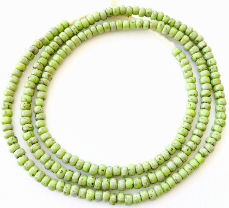 Fine vintage Apple green Picasso matching 4mm glass beads Trade Beads  [3067] 