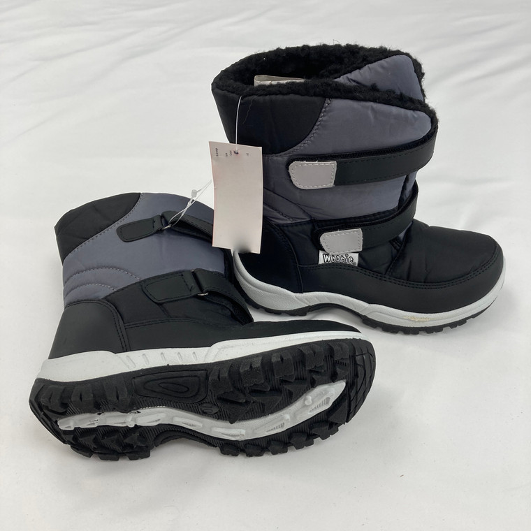 Wootie Neutral Snow Boots Size 13