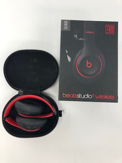 beats-studio3.jpeg