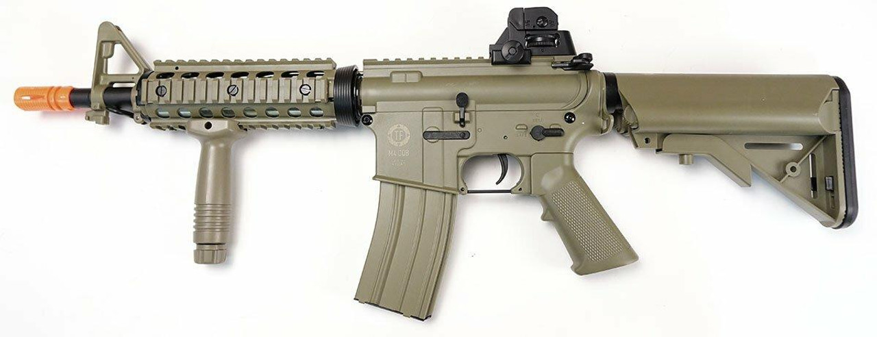 東京マルイ M4CQB Tan color model Tactical Force M4 CQB Kit w/ Battery & Charger, Tan