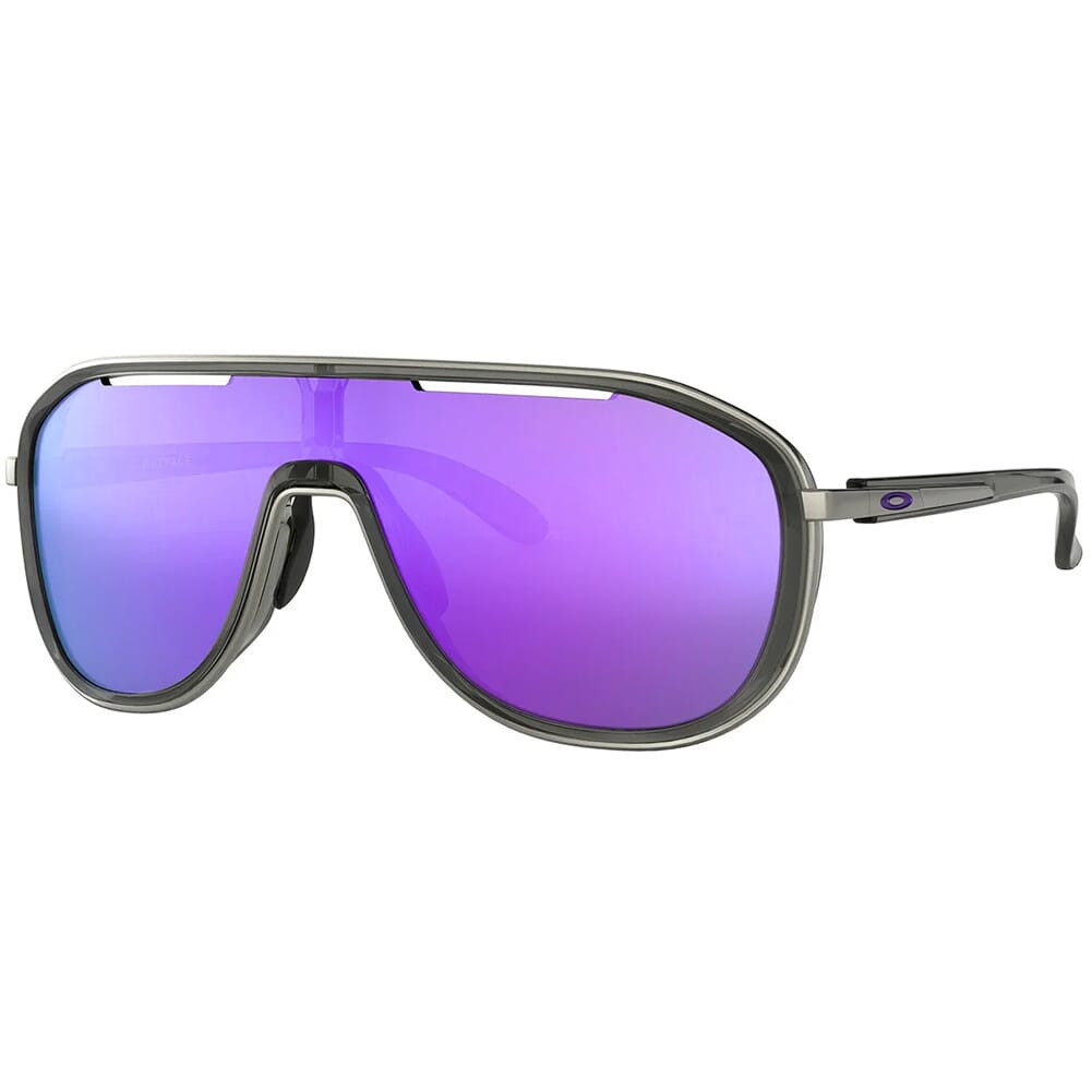 Oakley Outpace Onyx w/Violet Iridium Lenses OO4133-0626