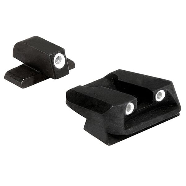 Trijicon Bright & Tough Night Sight Set; #6 Front Novak Rear for Sig Sauer .40S&W, .45ACP SG06