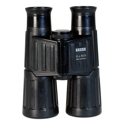 Zeiss Dialyt 10 x 40 bino. In good condition. Comes with ocular lens cover and instructions.-UB648