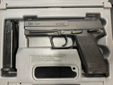 Heckler & Koch USP 45 Auto 4" Pistol