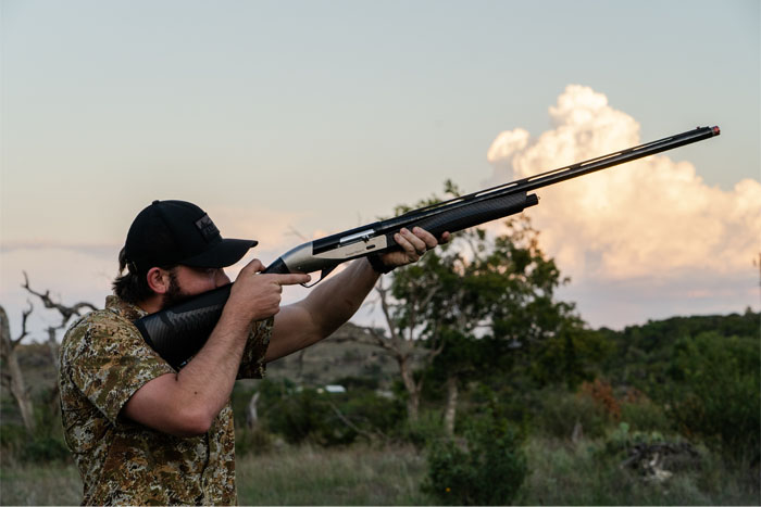 Dove hunting with the Benelli SuperSport shotgun 