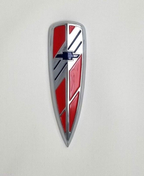 Chevrolet Chevy Truck Radiator Grille / Grill Emblem Badge 1941-1946