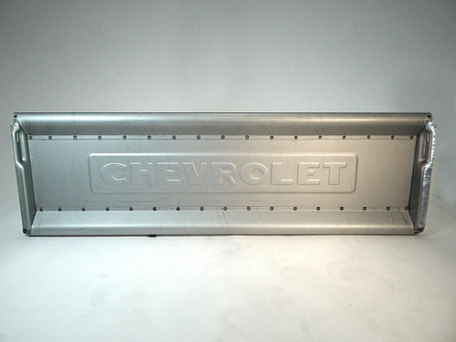 Chevy Stepside Tailgate Complete "Chevrolet" 1947-53 (100643)