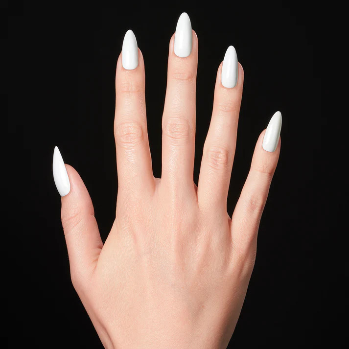 CND SHELLAC VIVID White Gloves - 0.25 fl. oz. / 7.3mL