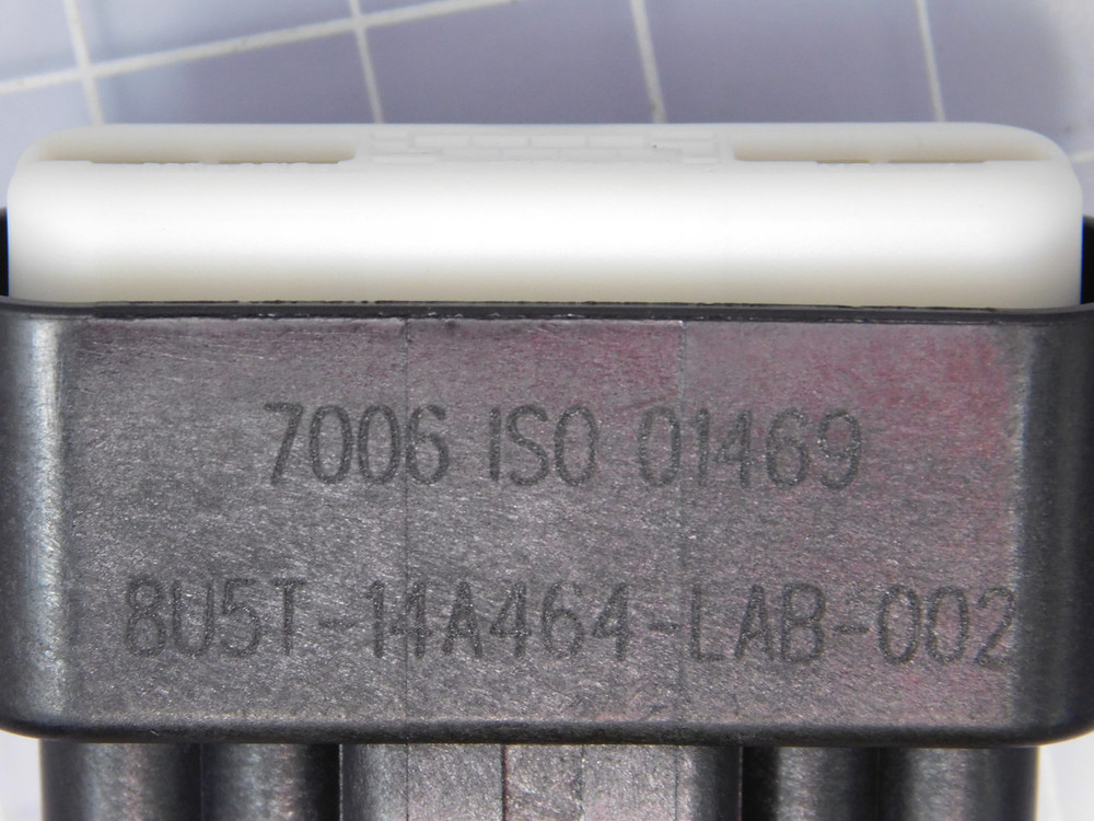 MOLEX 8U5T-14A464-LAB-002