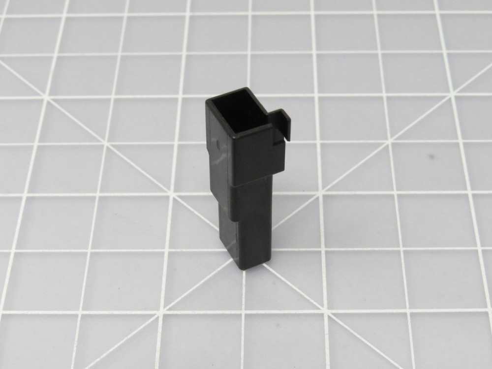 Sumitomo 6098-0001 Automotive Connector Housing