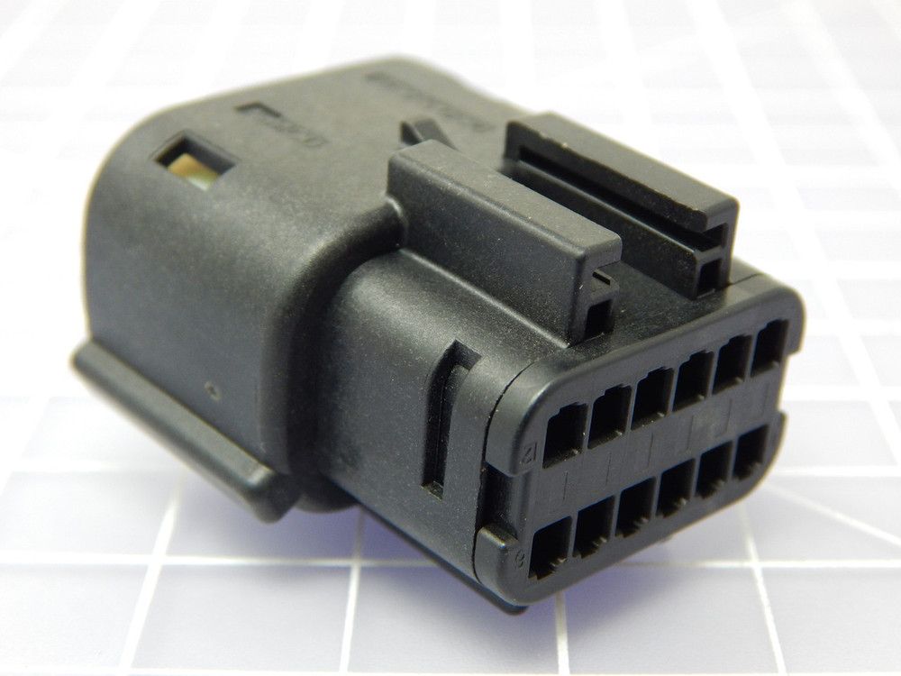 MOLEX 33472-1331