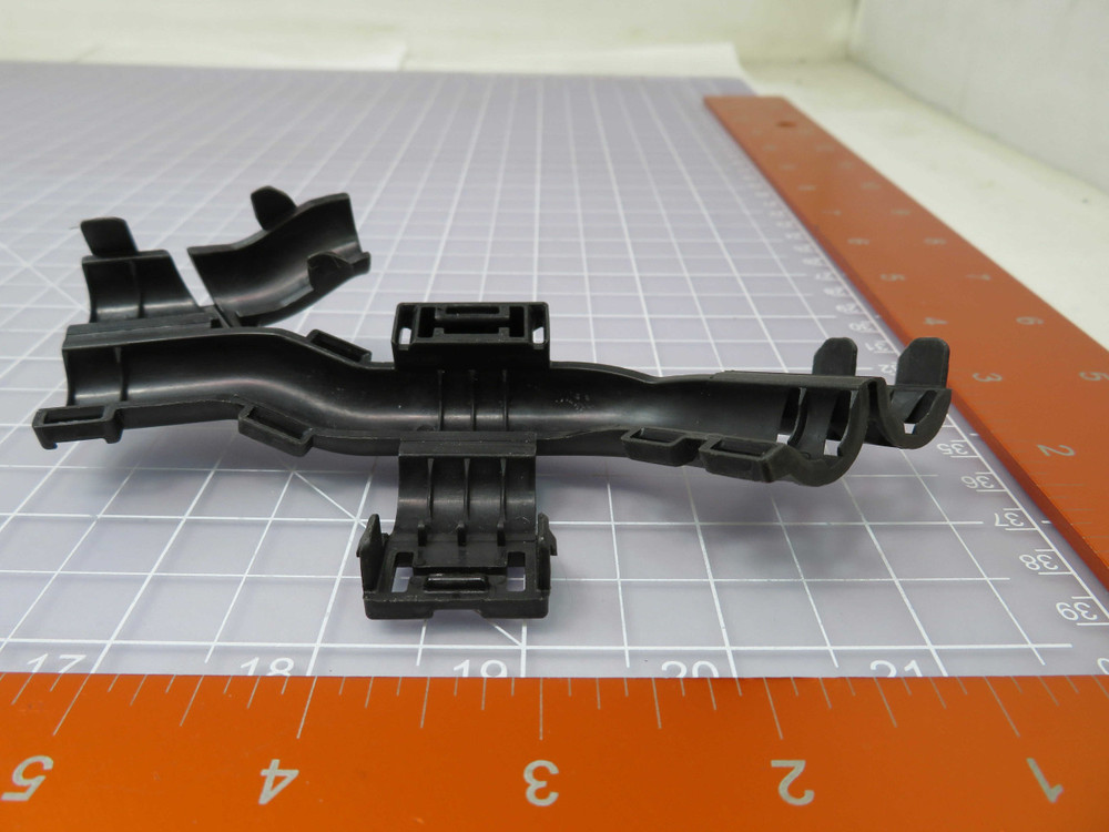 Sumitomo 6810-6826 Harness Clip