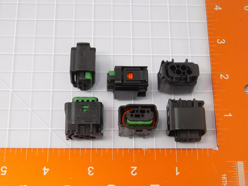 TE CONNECTIVITY 1563215-1 8E0 971 934 X90170