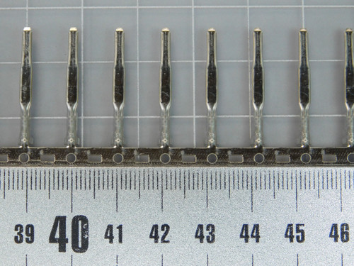 AUTO 8230-4272 MT090M-S X89628 Automotive Connectors TERM MALE 2.3MM(090)SN UNSLD