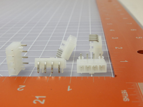 MOLEX 3930-3045  Q00080 Headers & Wire Housings 4 CKT R/A HEADER