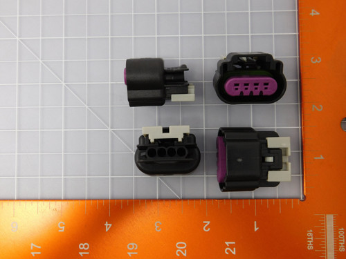 Lot of 266 DELPHI 13723322  Y002