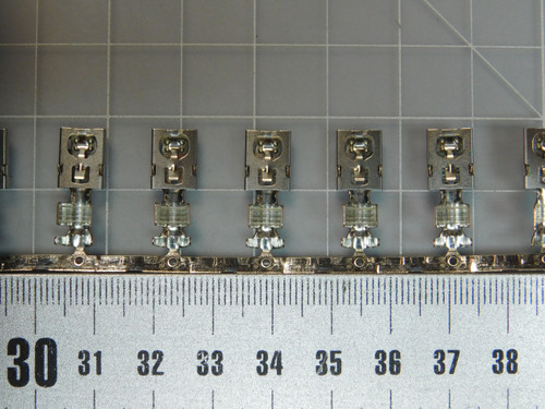 AUTO 1400-5981  X89655 Automotive Connectors