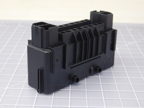 TE CONNECTIVITY 2819106-1  X90382